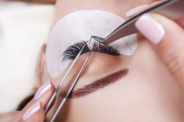 Eyelashes Course